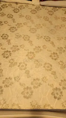 Mattress 140 x200 good condition only 50 aed