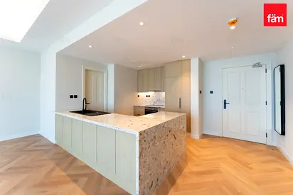Modern Living | Large Layout | Furnished