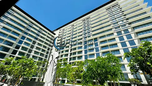 Exclusive 1 Bedroom in Golf Grand | Prime Location