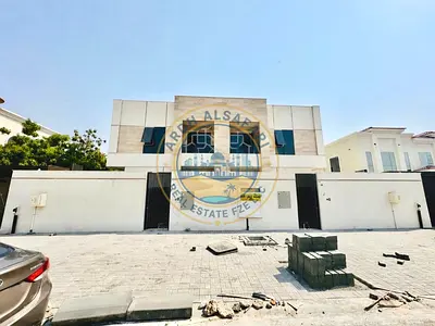 Brand new 4Bedroom Villa in Al Hoshi Prime Location