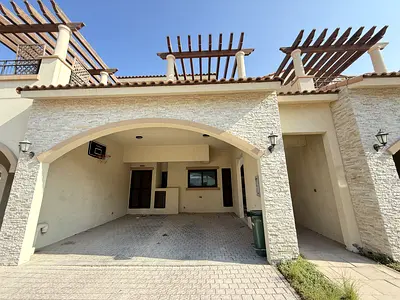 Lavish Living in Bloom Gardens! Prestigious Community! 3 Master Bedrooms