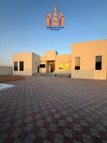 new Villa 4 Bhk Hall Majlis big gardan 3 Master room 150k