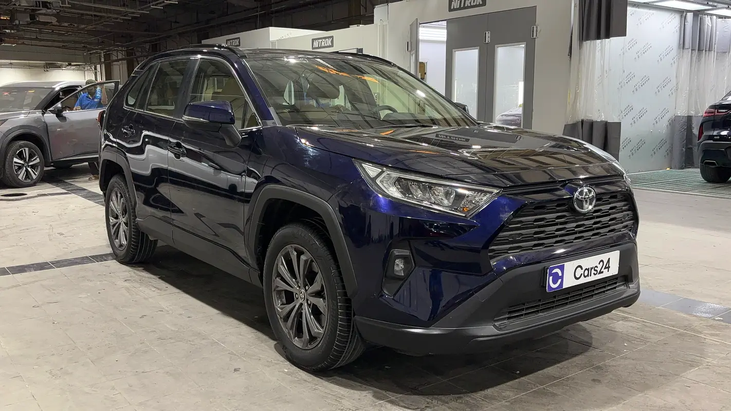 Toyota Rav 4 2025 — photo 1 of 13