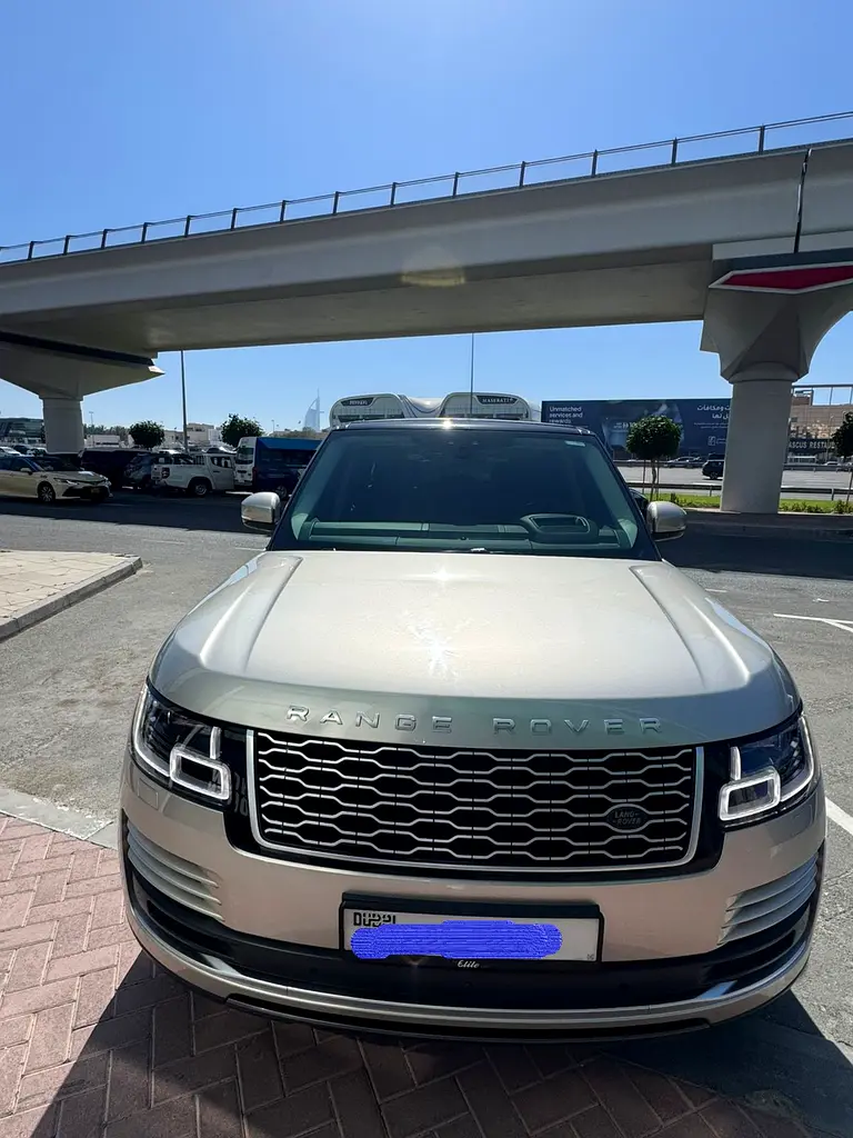 Land Rover Range Rover 2019 — photo 1 of 12