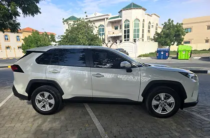 صورة 7 لـ 2021 Toyota RAV 4