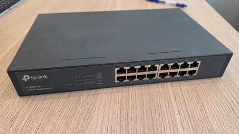 TP-Link TL-SG1016D 16-Port Gig