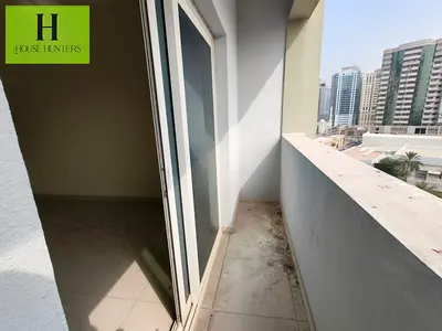 Lavish 2bhk With Balcony Al Taawun
