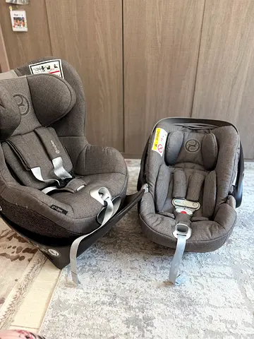Cybex sirona z and cybex cloud z with rotating base in perfect condition