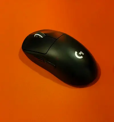 Logitech GPRO x Superlight with Modded Skates