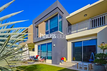 Near Park and Pool | Open plan | Family Friendly