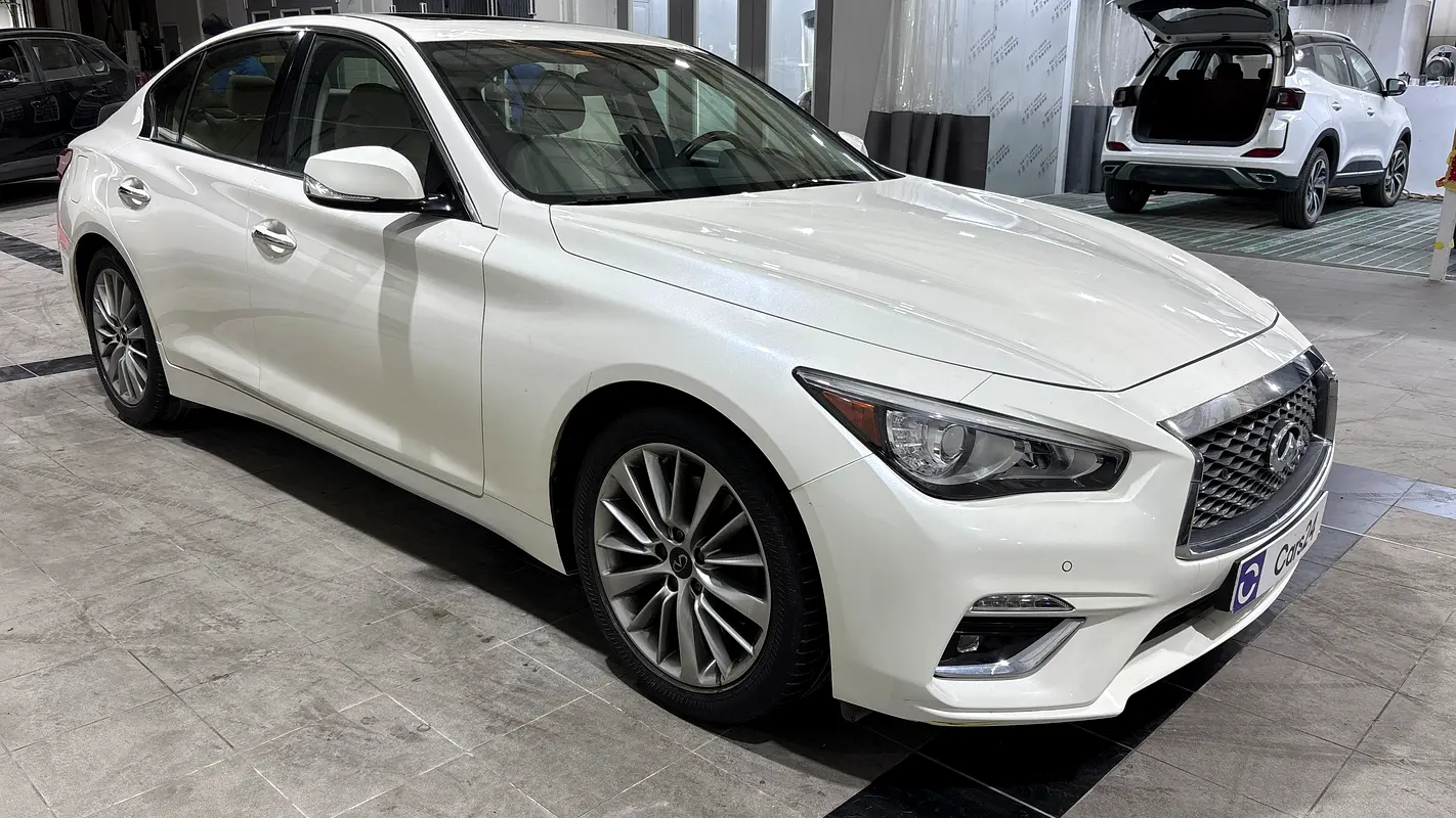 Infiniti Q50 2023 — photo 1 of 13