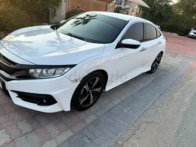 Honda Civic 2018 LX Sport GCC Specs Low Millage Family Brand New Condition
