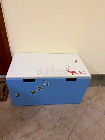 Toys drawer for free
