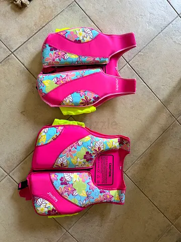Kids life jackets