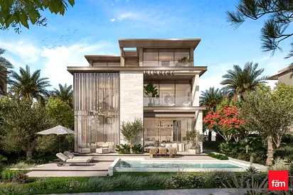 Luxury Familiy Living | Large Plot | Private Pool