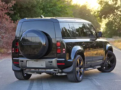 2025 LAND Rover DEFENDER thumbnail 6