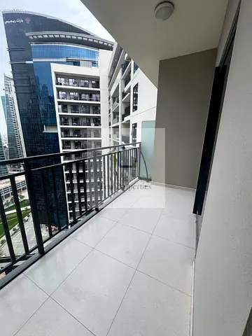 | GREAT DEAL | Zada Tower Damac | Family Flat | 1 BHK with Balcony | Business Bay, Dubai |