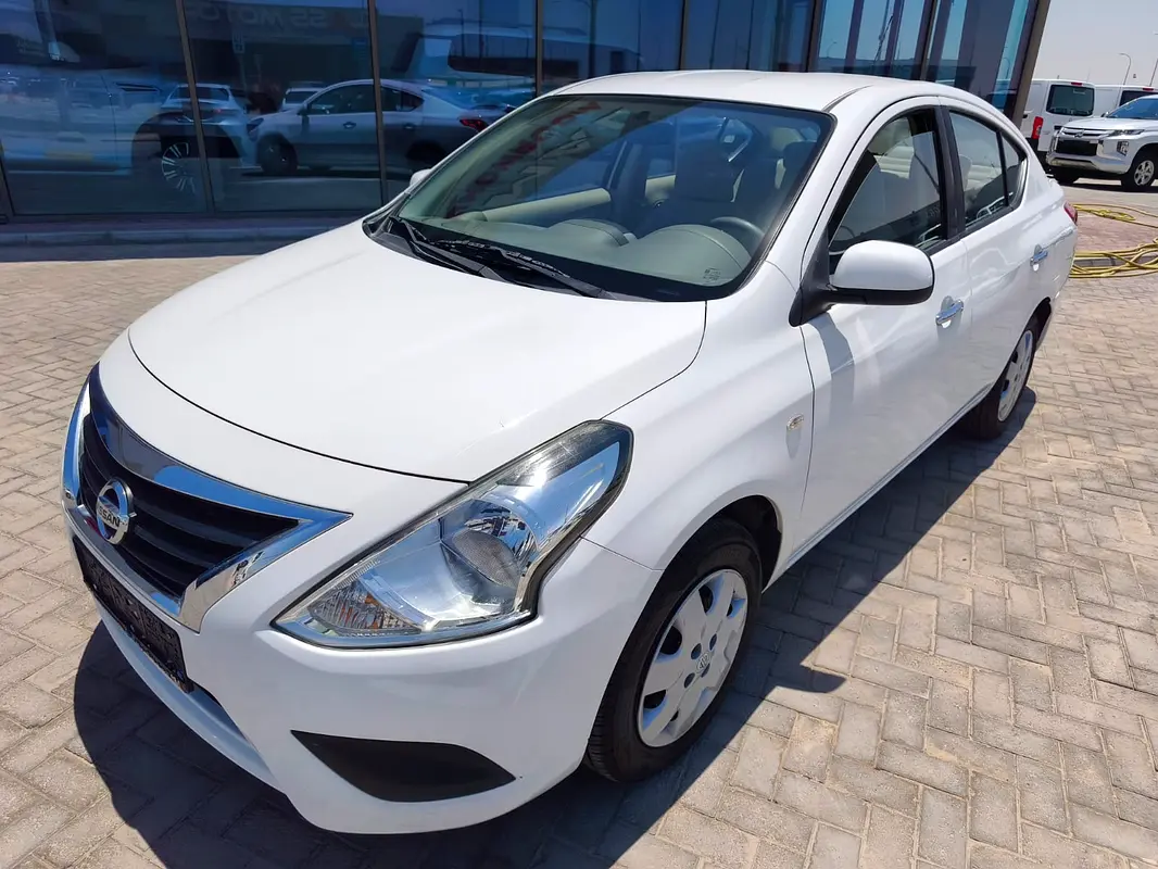 Nissan Sunny 2023 — photo 1 of 20