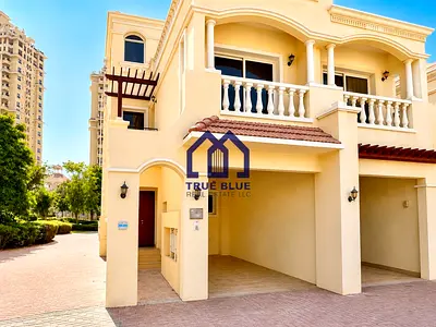 Pool View | Single Row | Walk to Beach