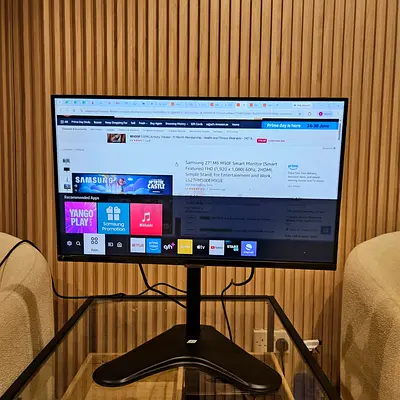 Samsung 27AM500 27 Smart Monitor Full HD | Universal Stand | Free Delivery UAE
