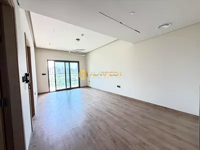 Semi Furnished | Vacant | Near to Exit