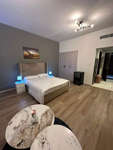 Beautiful Customized || Elegant And Modern || Lavish And Elegant