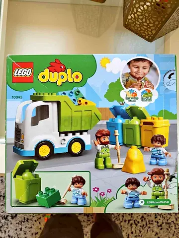 Lego Duplo 10945 garage truck and recycling