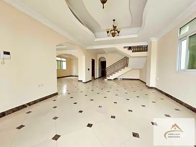 Spacious 5Bhk villa with garden