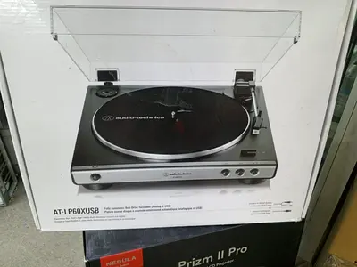 Audio-Technica AT-LP60XUSB Fully Automatic Belt-Drive USB Turntable