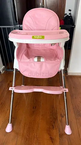Pink Baby High Chair - Adjustable Feeding Seat in Good Condition