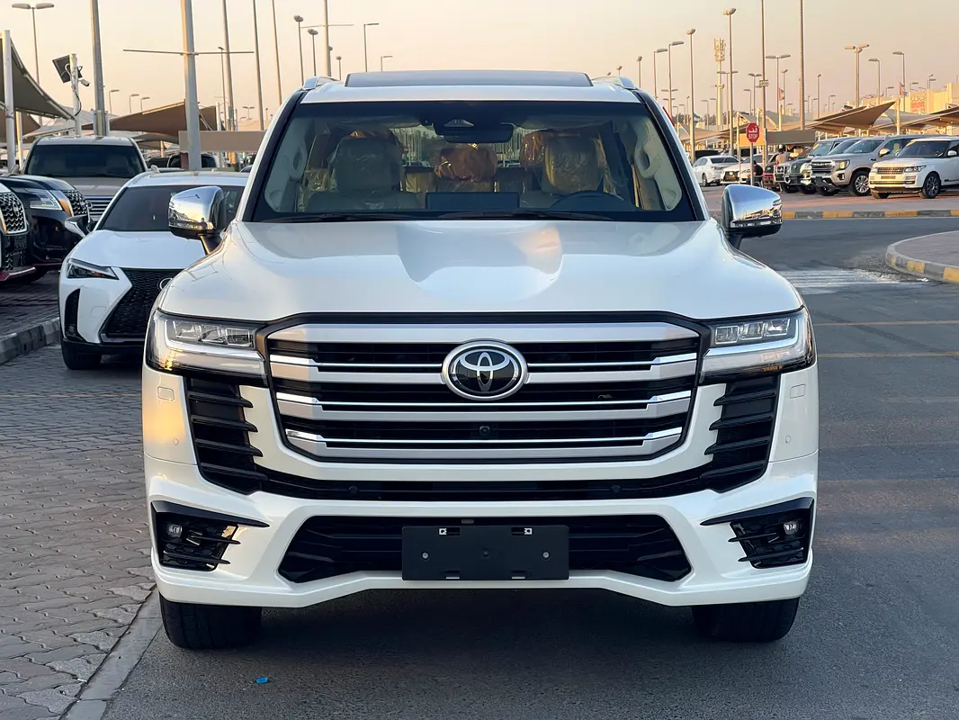 Toyota Land Cruiser 2025 — photo 1 of 20