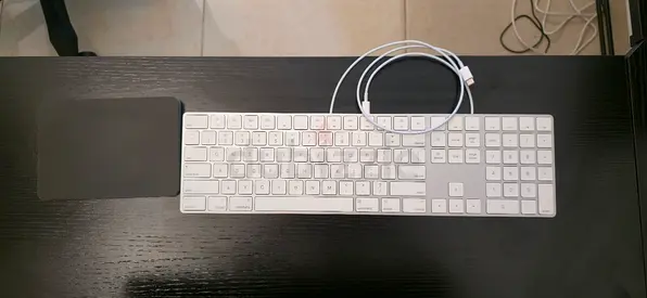 Apple Magic Keyboard with Numeric Keypad (A1843) + Magic Trackpad 2 (A1535)