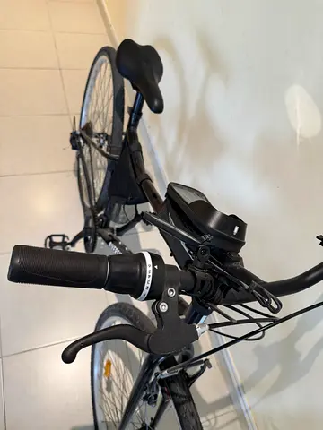 Used City/Commuter Bicycle - excellent Condition still under warranty (free service)