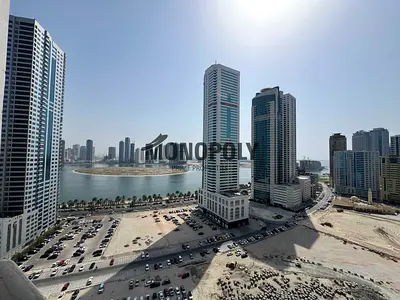 مبنى جديد كلياً: 12 شيكاً + موقف سيارات وصيانة مجانية!