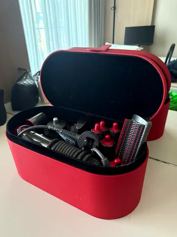 Dyson Airwrap Complete styling set with box — used, good condition