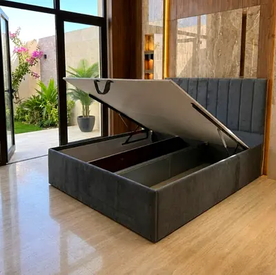 Brand new King size hydrolic storage bed frame with Mattress Available