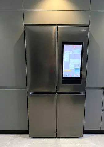 Samsung Latest Model T-Style Family Hub French Door Refrigerator – Built-In Water Dispenser, Premium