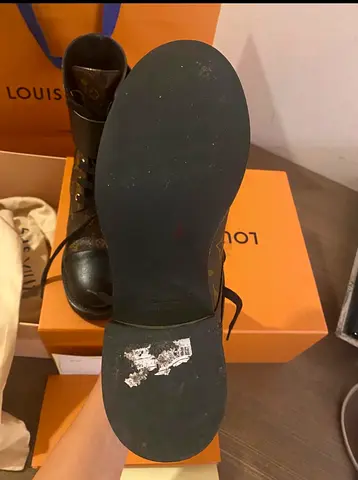 Used Lv wonderland ranger boots - pre-owned condition
