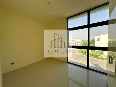 3 BEDROOMS + MAID | WELL MAINTAINED | NEXT TO COMMUNITY CENTRE