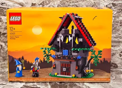 LEGO® Majisto’s Magical Workshop 40601 (365 pcs)