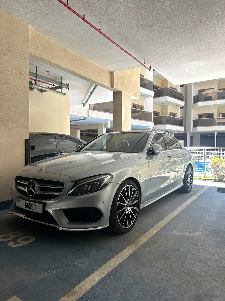 Mercedes-Benz C-Class 2018 — photo 1 of 10