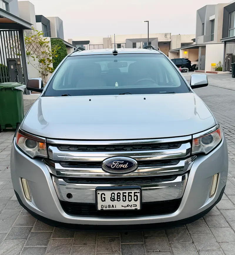 Ford Edge 2013 — photo 1 of 10