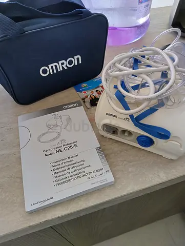 Omron NE-C28-E Compact Nebulizer with Carry Case - Good Working Condition