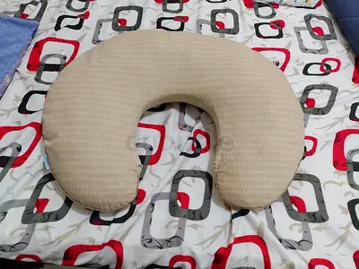 Comfortable Boppy Nursing/feeding Pillow
