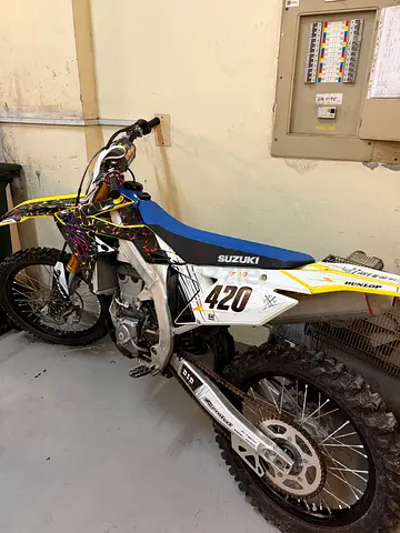 RMZ450 2024