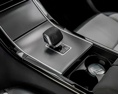 Land Rover Range Rover Velar R-Dynamic SE, миниатюра 13