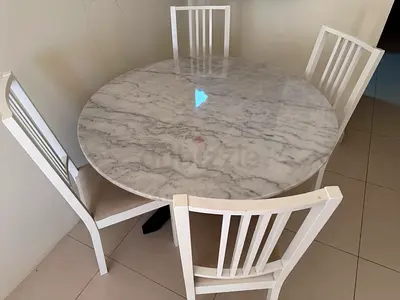 Marble Round Dining Table