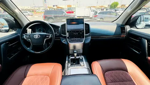 2019 Toyota LAND CRUISER — фото 16