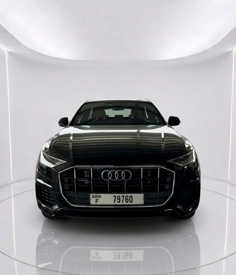 Audi Q8 2023 — photo 1 of 20