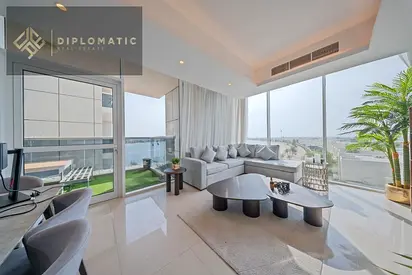 Furnished 2BR Sea View | pool view | Mina Al Arab